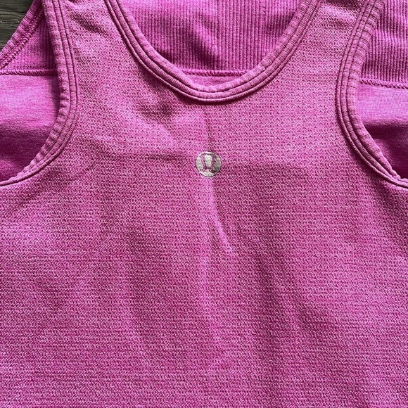 Sz8 Lululemon Seamlessly Covered Tank in Heathered Ultra Violet GUC - Picture 10 of 13